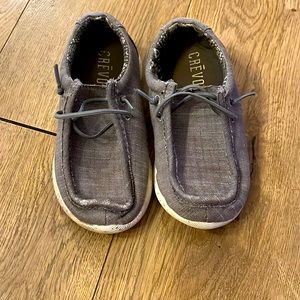 Crevo mock style shoes. Infant size 10 blue with white sole